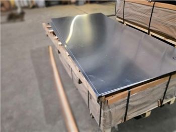 Kako rezati 1/8 aluminijskog lima?