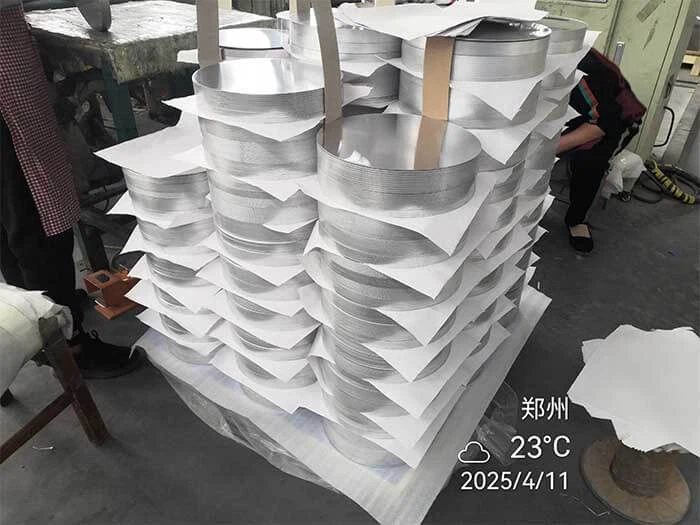 Aluminum circle disc disk for non-stick utensil
